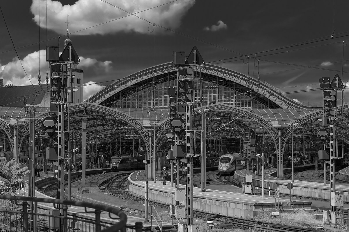 ESTACION CENTRAL DE COLONIA (ALEMANIA)