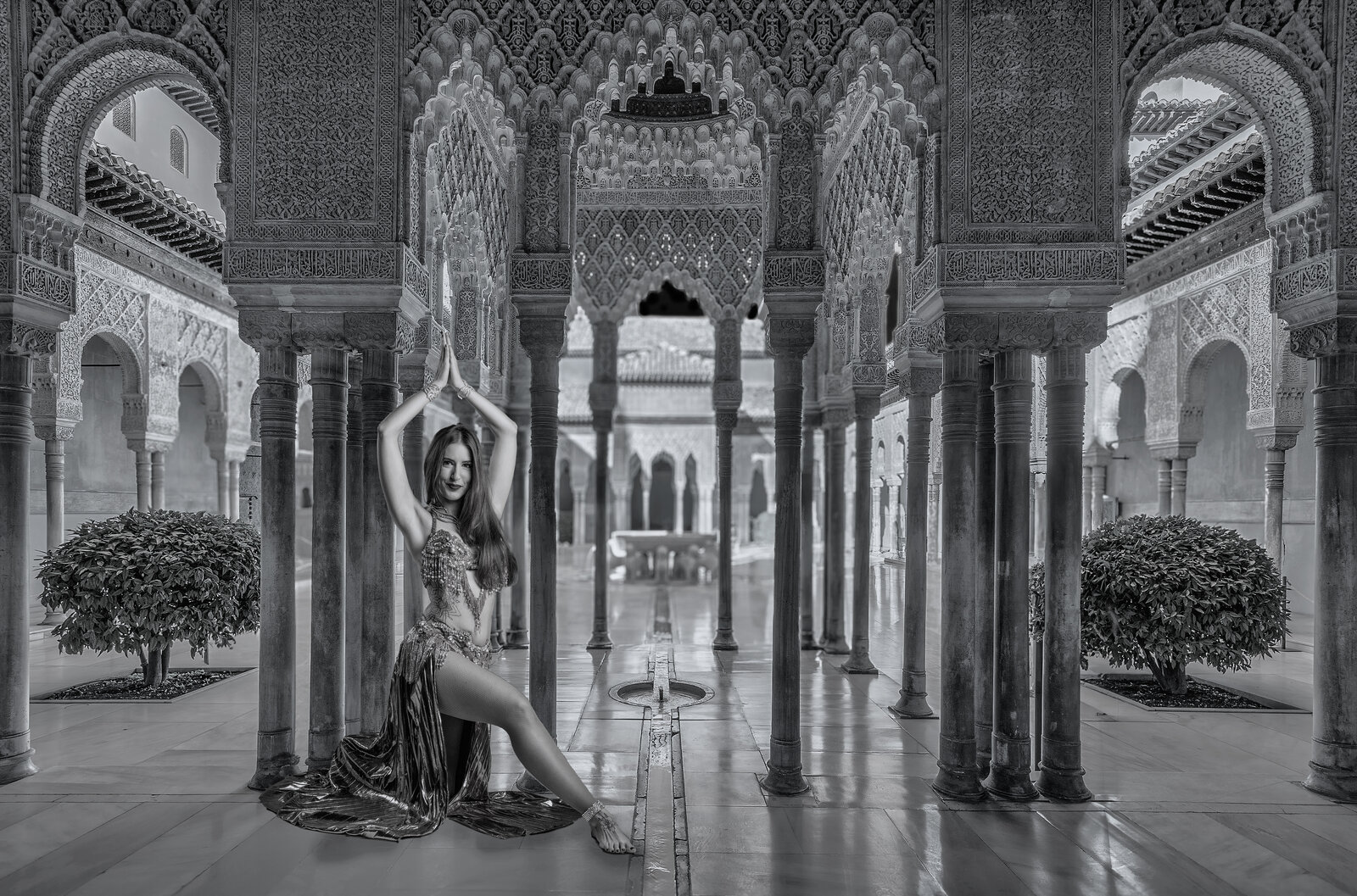 2024-01-04@123137-220ALHAMBRA-SHALA-Editar-BN 98red4000px.jpg