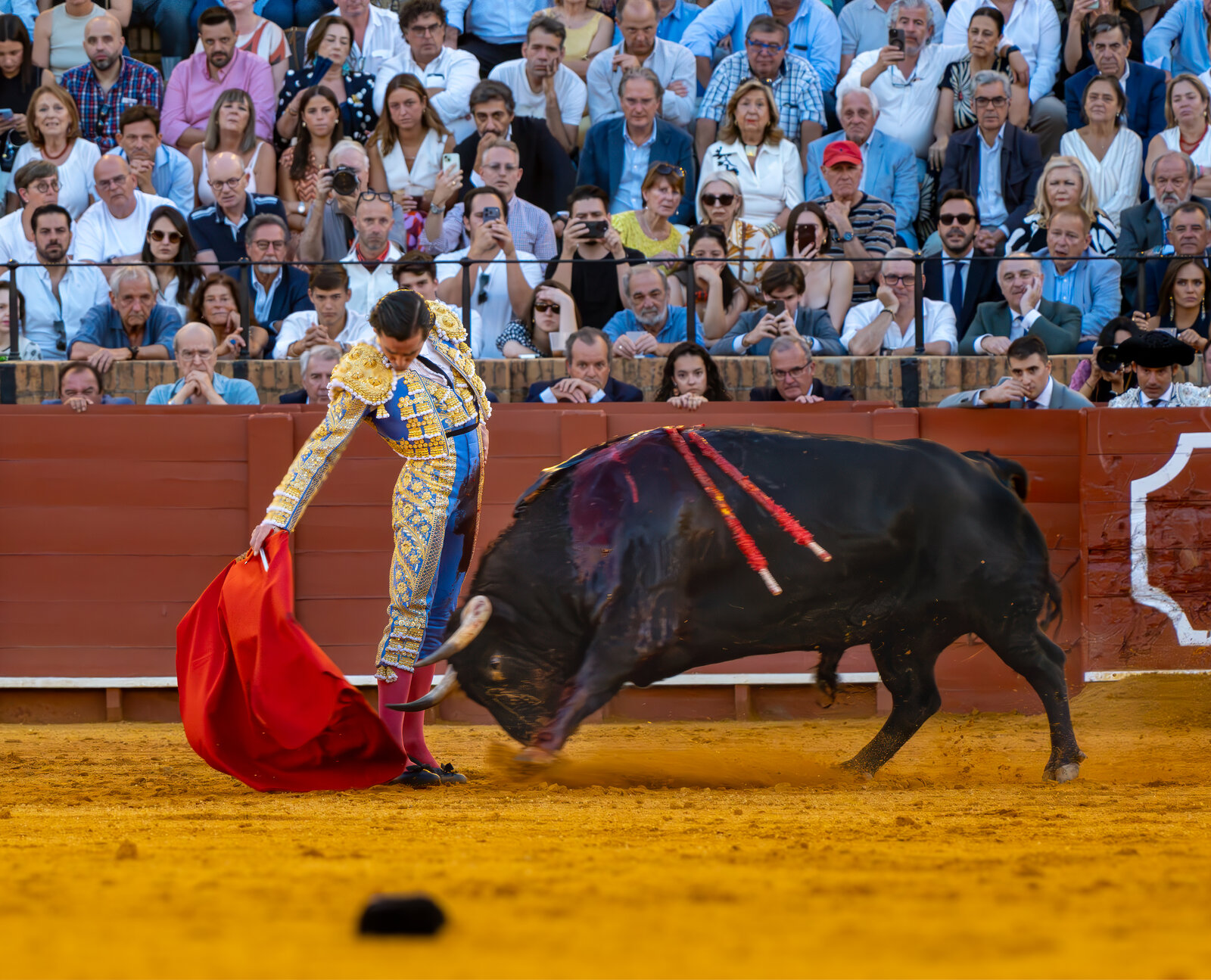 20250926@200854_850TOROS  DE VICTORIANO DEL RIO EN LA MAESTRANZA -   JUAN ORTEGA TORO BOCINERO...jpg