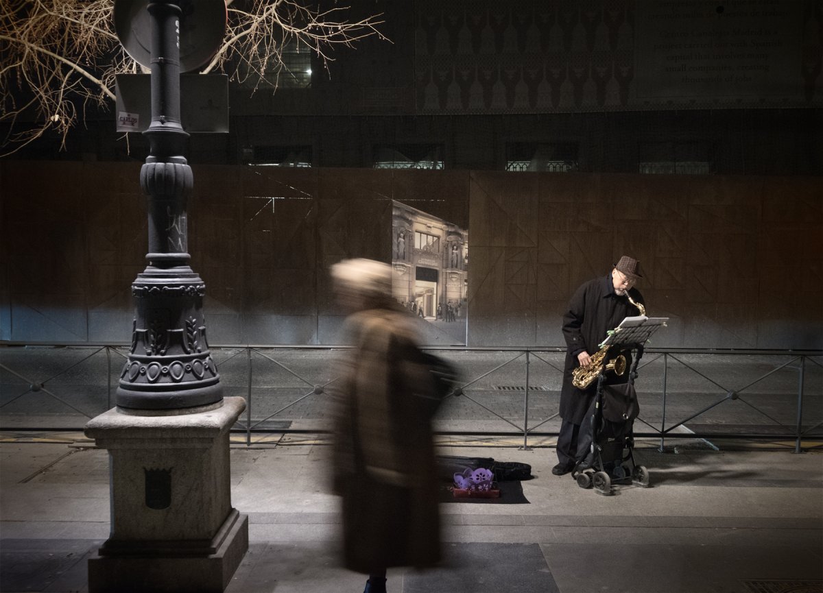 Musica en la noche ..