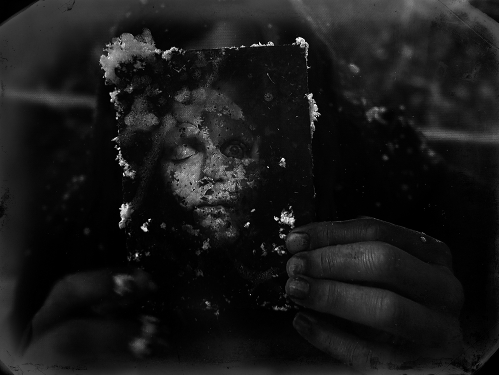 _DSF5749-Exposure redcc.jpg