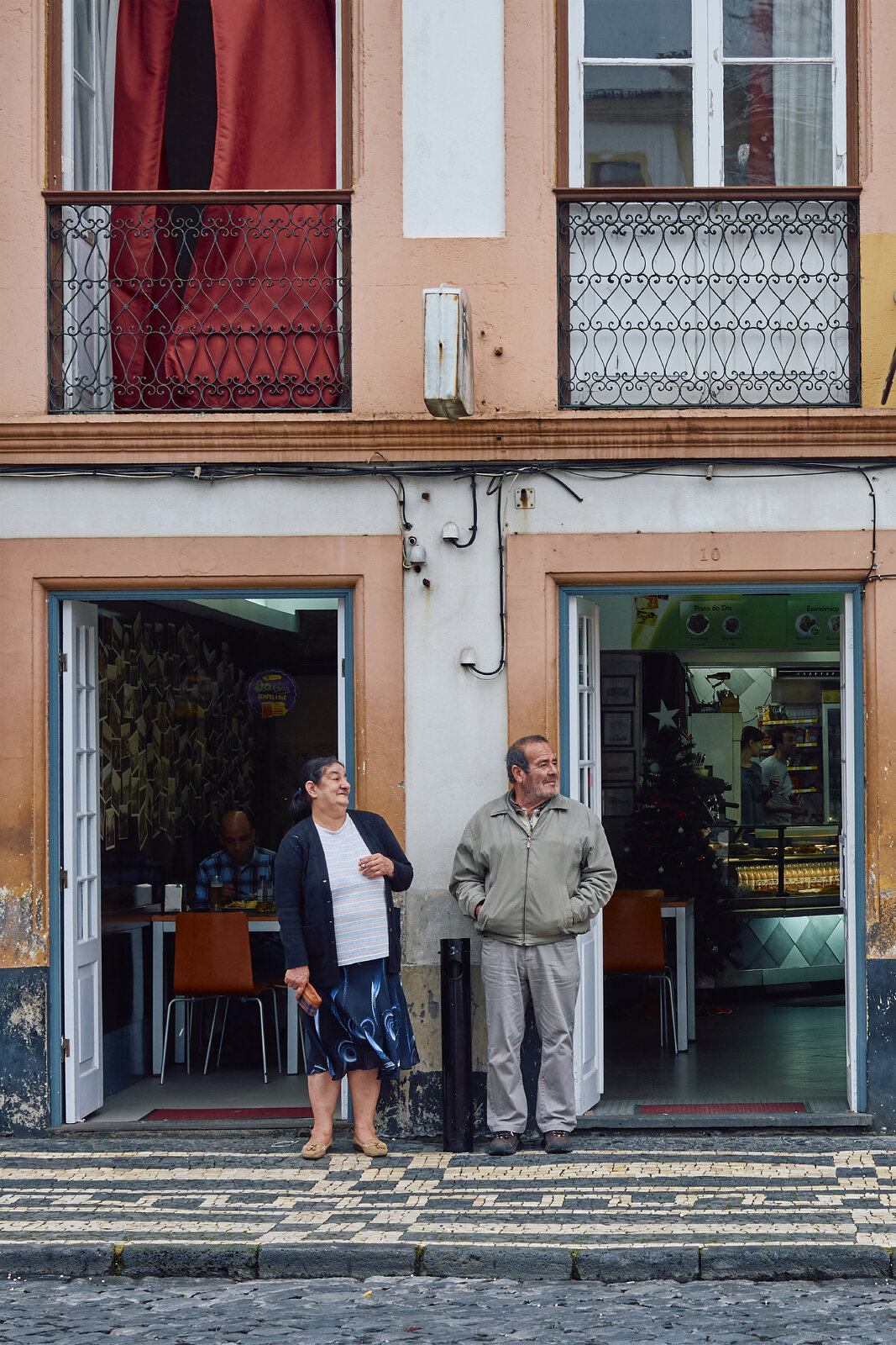 Angra-street.jpg