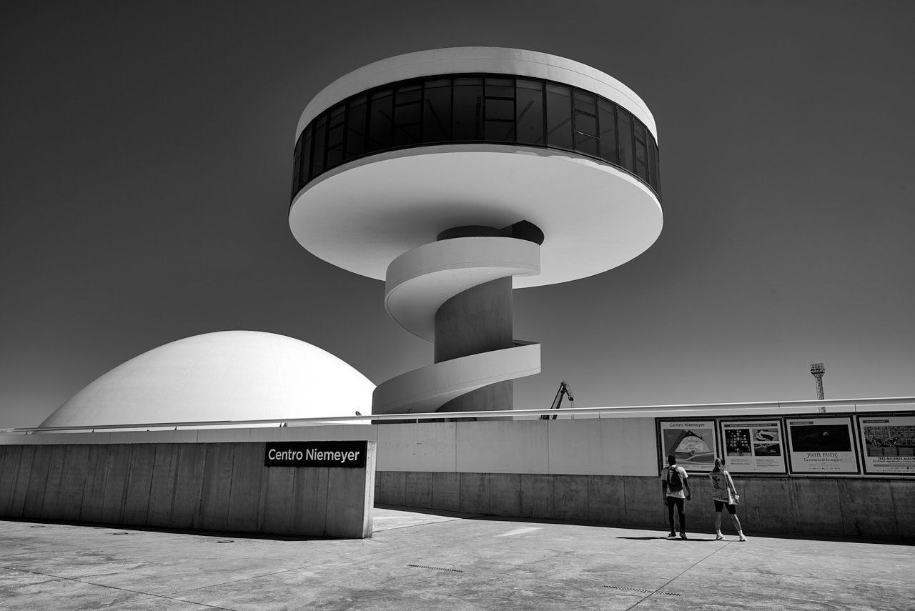 Centro Niemeyer (10).jpg