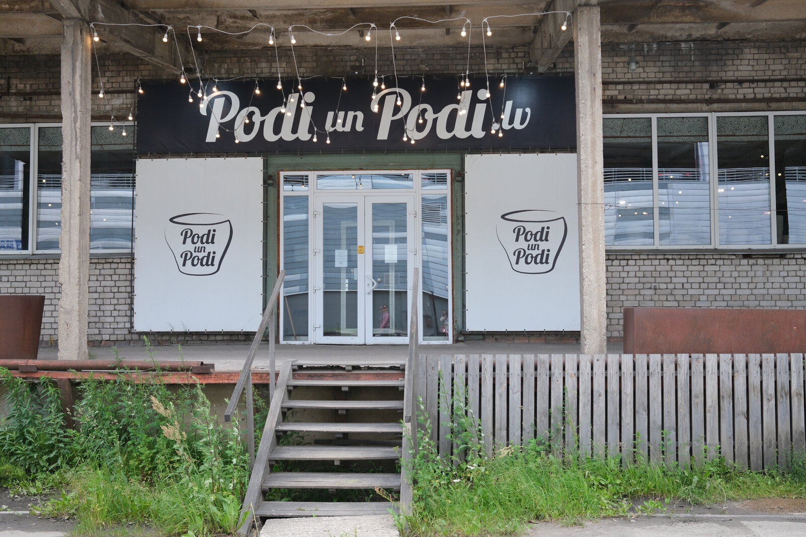 DSCF9833.JPG