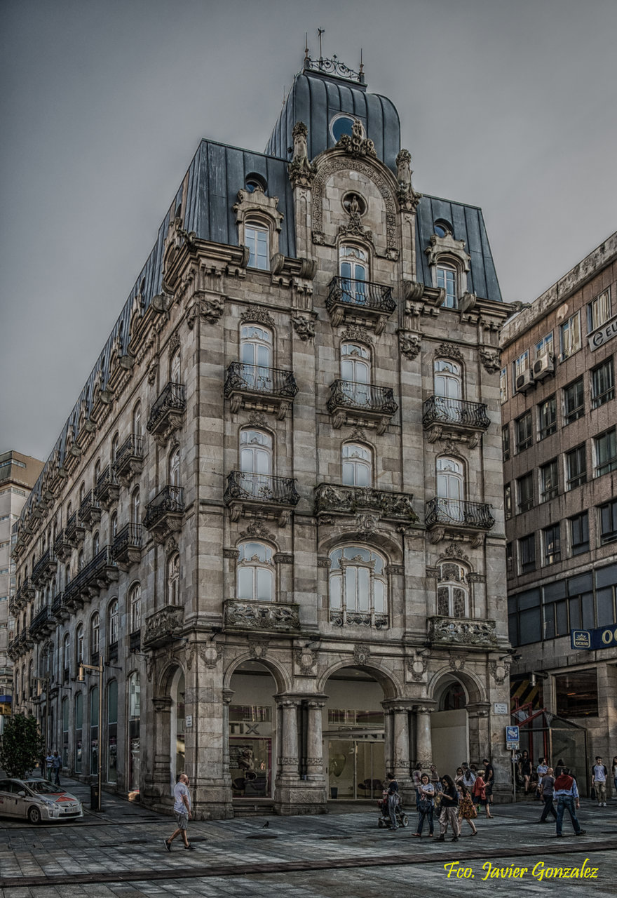 Edificio Simeon (1906) - Manuel Gomez Roman.jpg