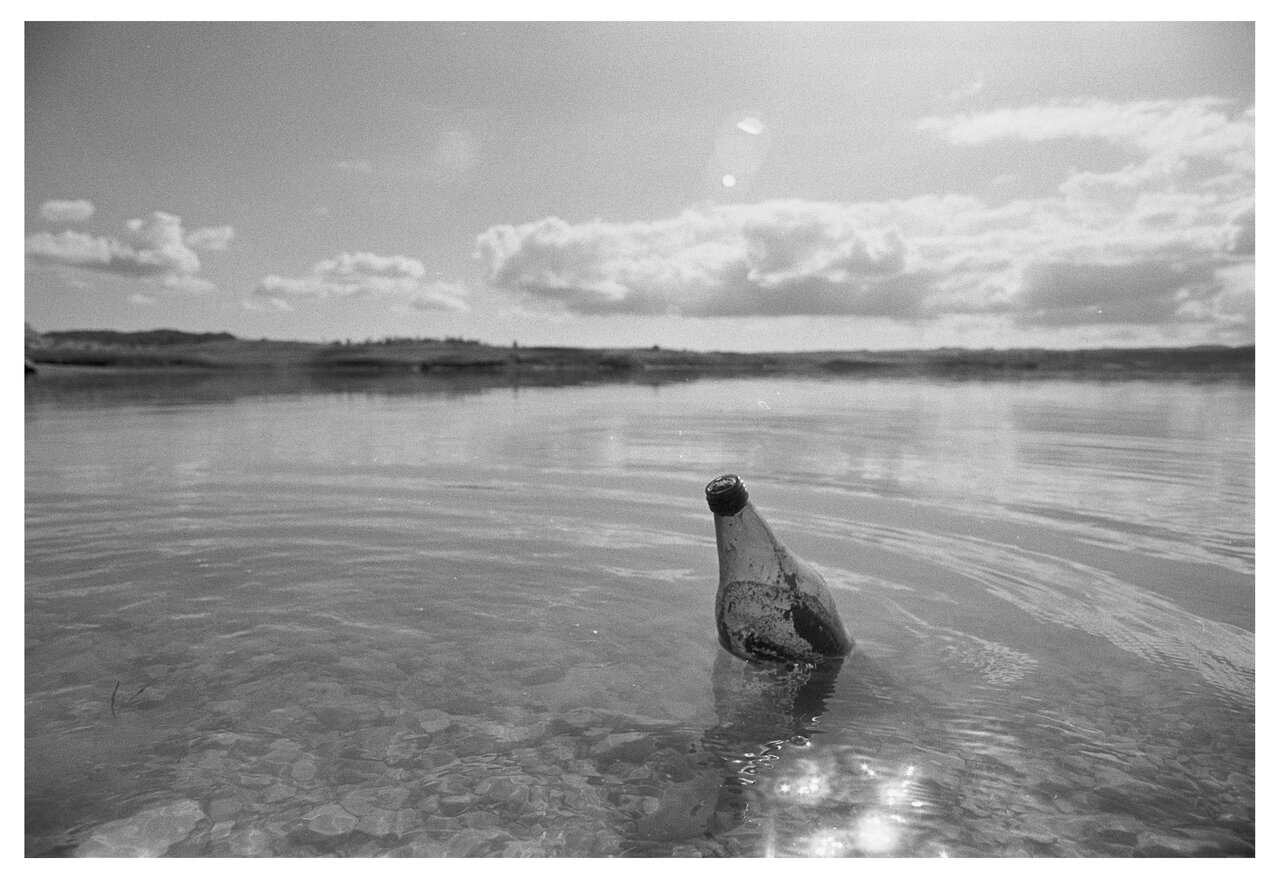 embalse de la pedrera 2 noviembre 2024 om1 50 1.4 y 20 3.5 filtro naranja foma 100 rodinal 1+5...jpg