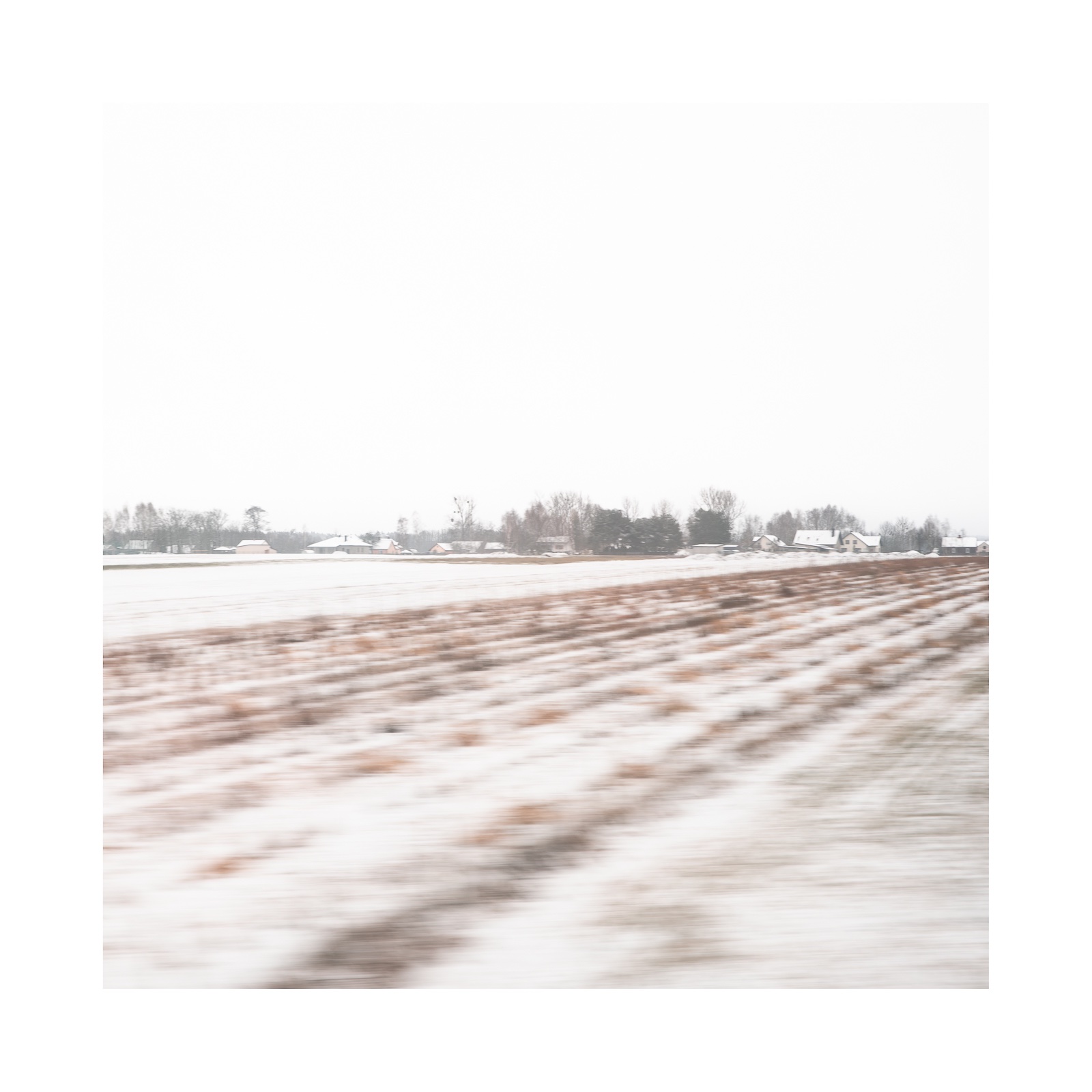 fotografo-cracovia-varsovia-tren-cristal-movimiento-nieve-color-5.jpg