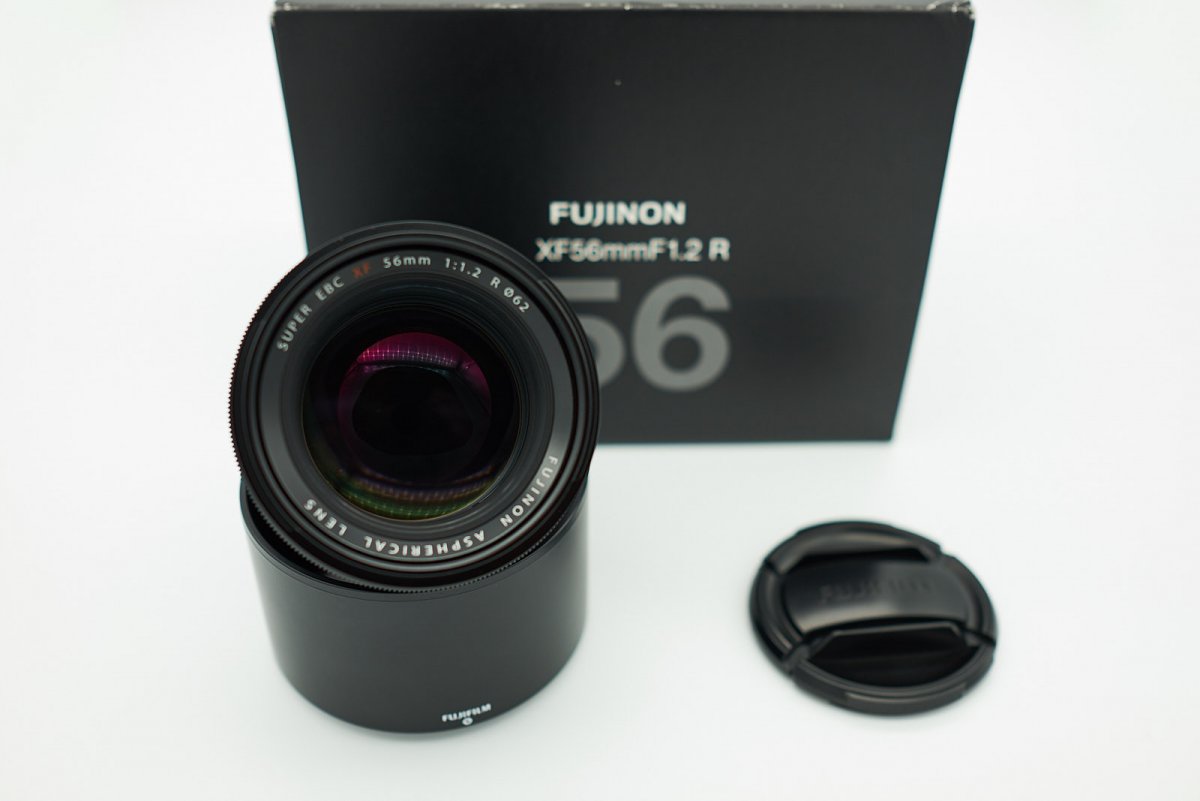 Fujinon 56mm1.2 01.jpg