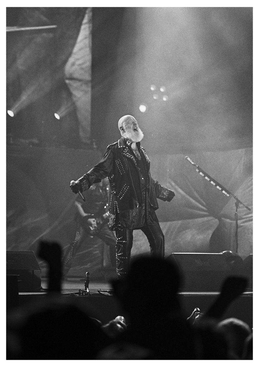 Judas Priest Rock Imperium 19 junio 2024 nikon FE2 50 1.4 y 135 2.8 tmax400 a 1600 hc110b 7.30...jpg