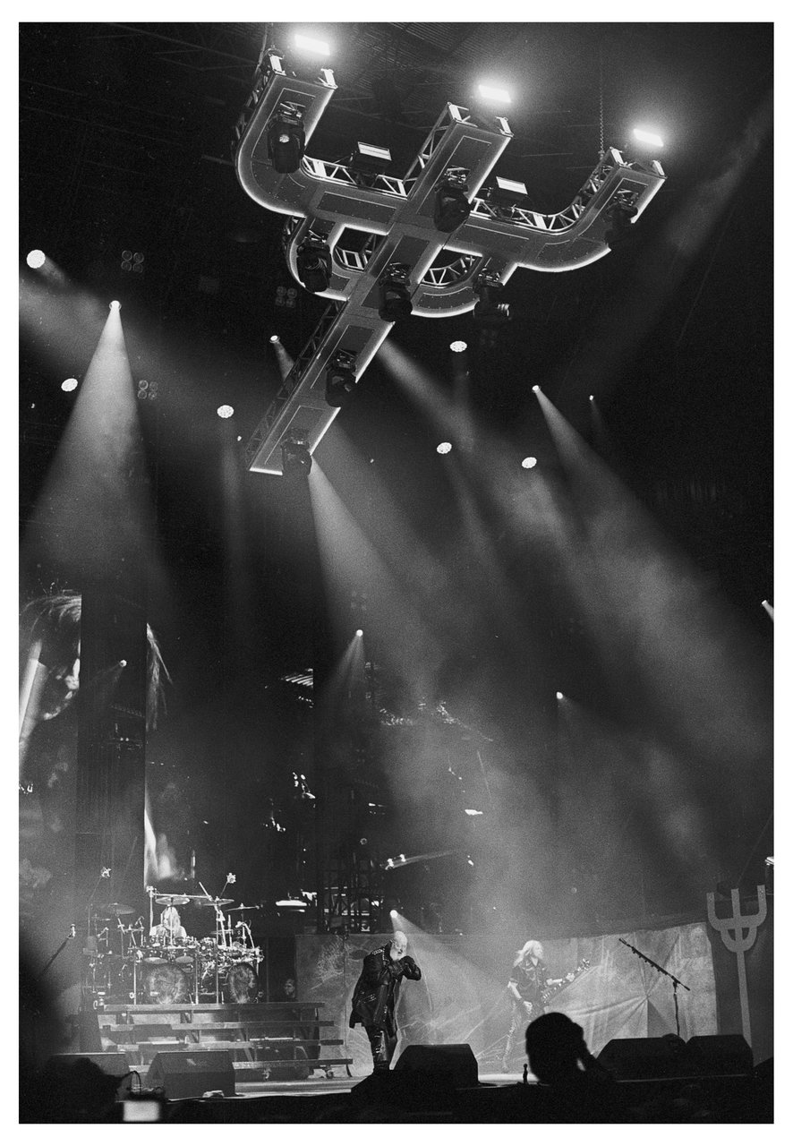 Judas Priest Rock Imperium 19 junio 2024 nikon FE2 50 1.4 y 135 2.8 tmax400 a 1600 hc110b 7.30...jpg