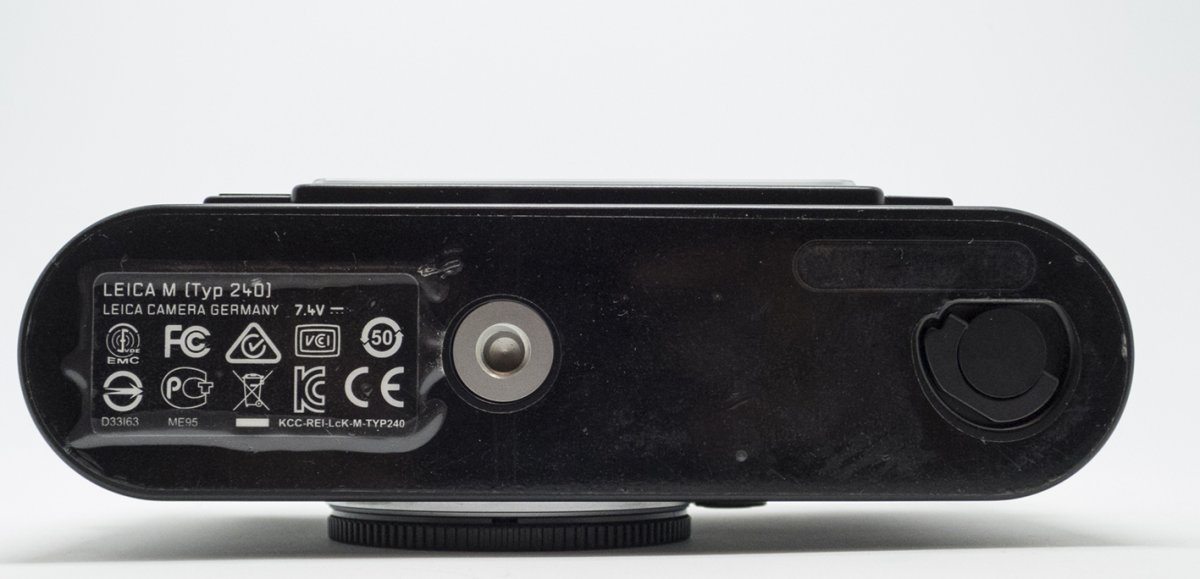 Leica M240 Black032.jpg