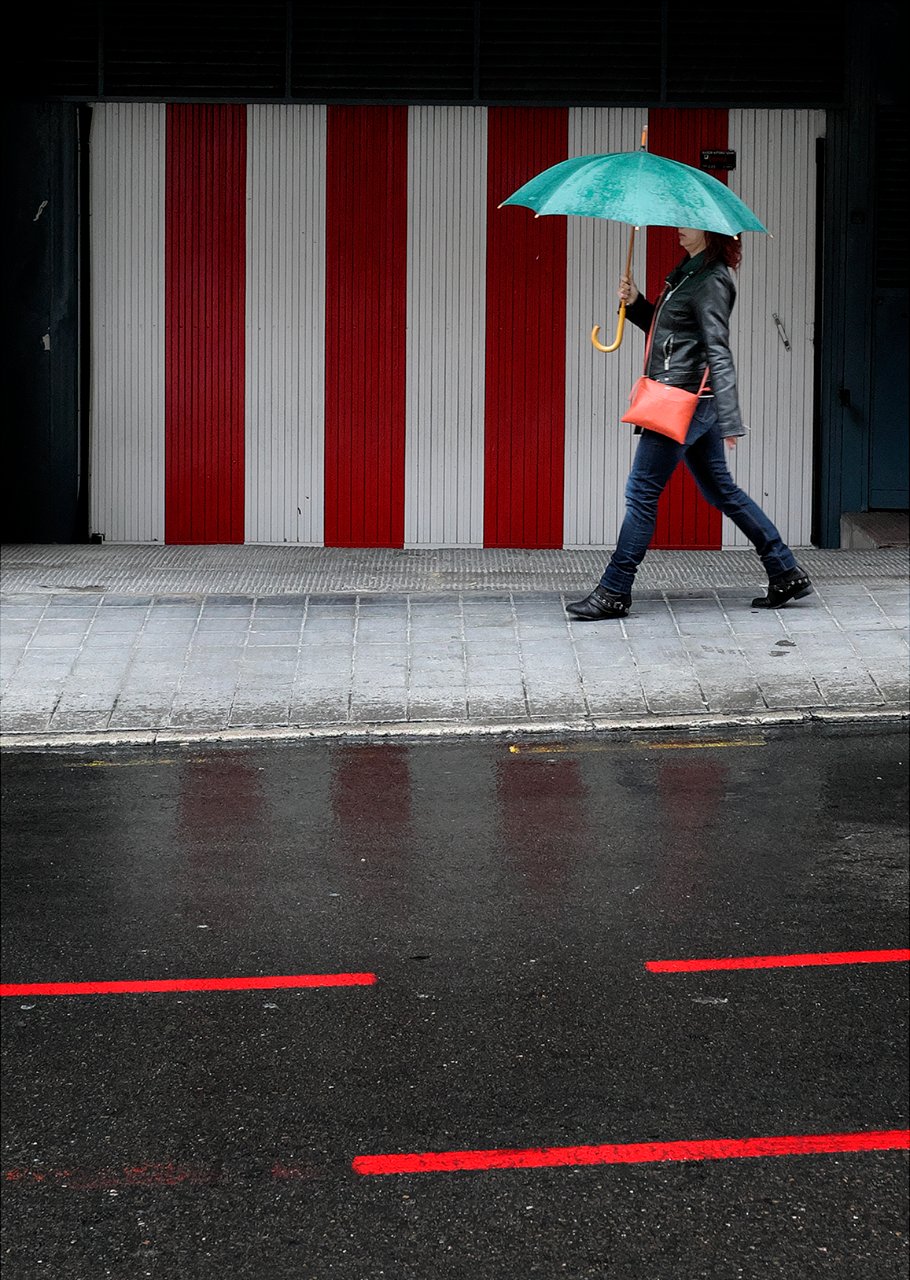 Lluvia y rojos..jpg