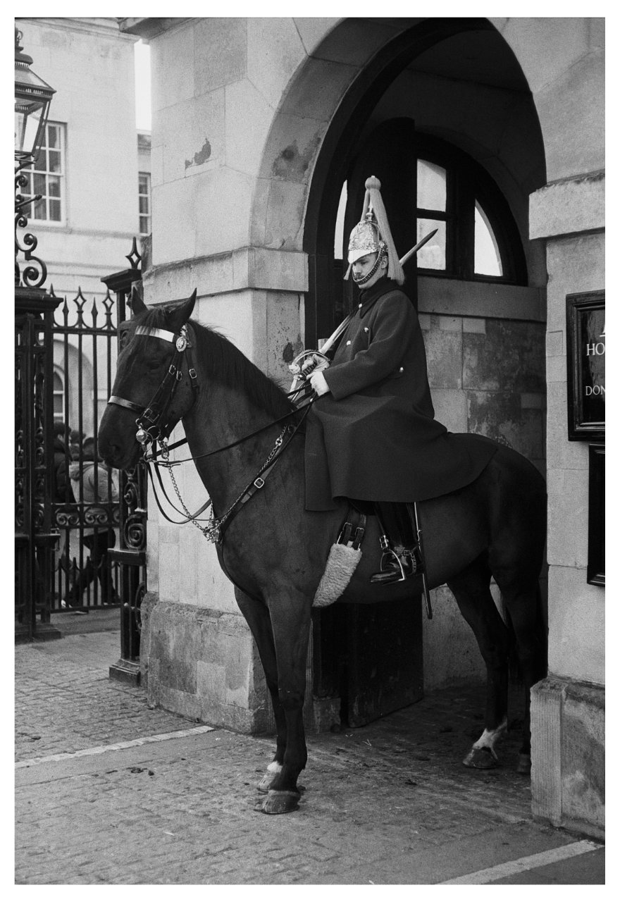 Londres enero 2024 leica MA cron 35 y 50 foma 100 a 200 rodinal 1+50 13m- (16).jpg