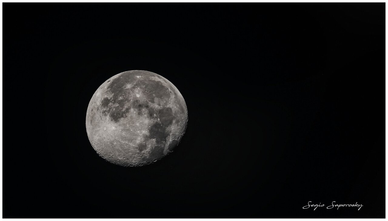 LUNA 18-11-24.jpg