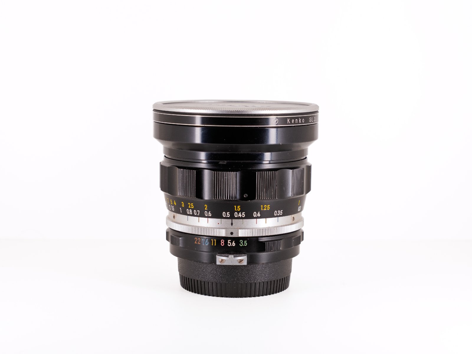 Nikkor 20mm-1.jpg