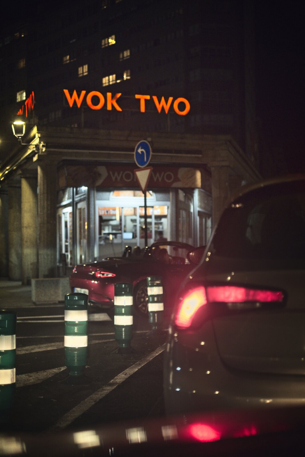 Noite_na_cidade_Wok_Two.jpg