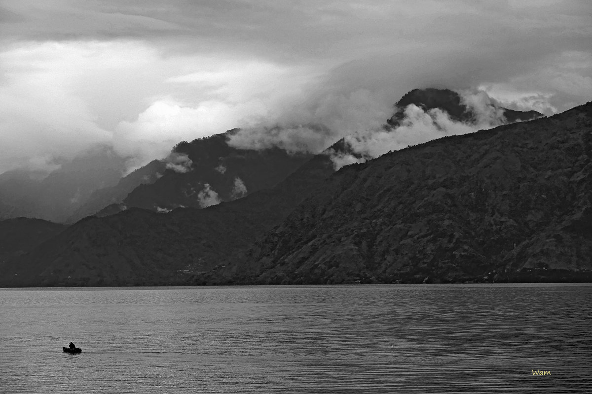 M.m. 02 Mirada impresionista al lago Atitlán