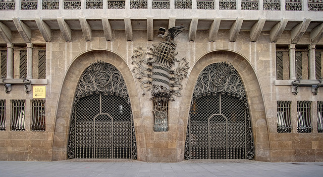 Mi primera foto HDR Palau Güell