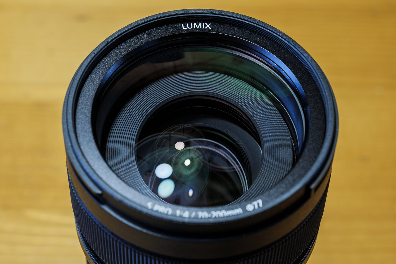 Panasonic-70-200mm-5.jpg