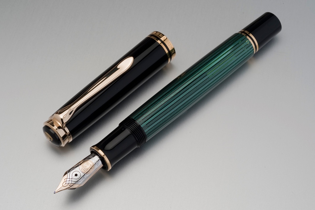 PELIKAN M800.jpg