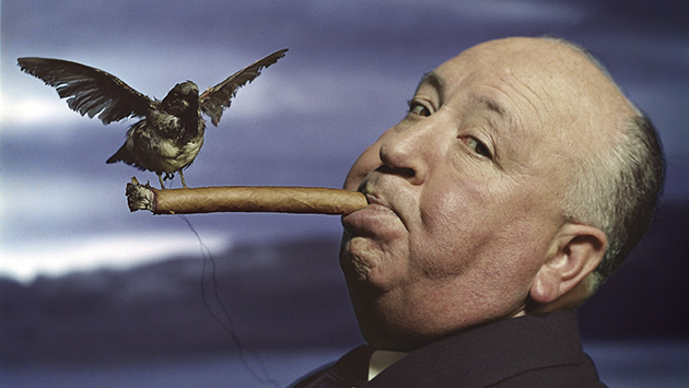 philippe-halsman-retrato-de-alfred-hitchcock-para-la-promocion-de-la-pelicula-the-birds-1962-m...jpg