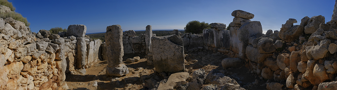 Poblado Talaiótico de Torre d’en Galmés (Menorca Illes Balears).jpg