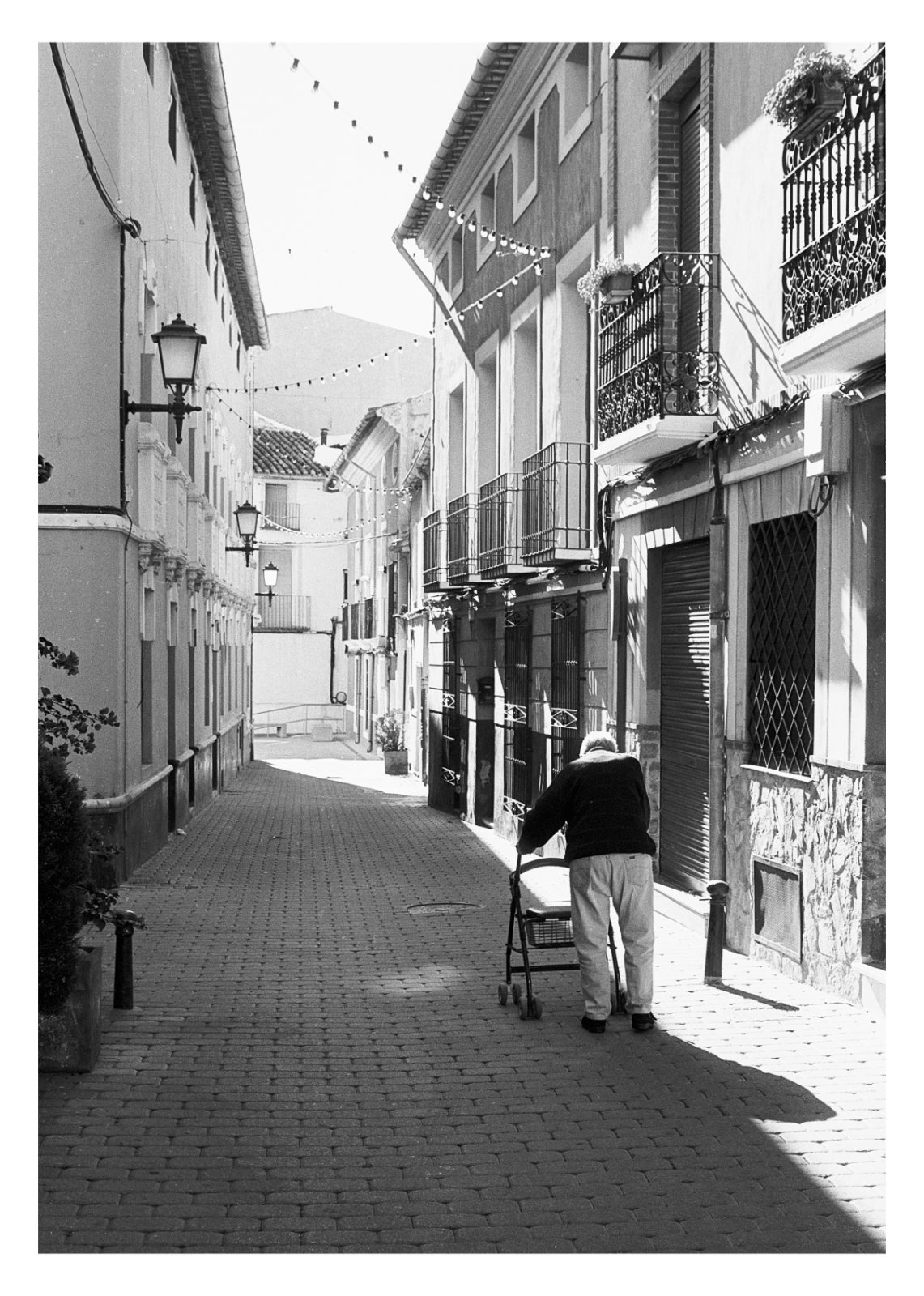 Quedada analogica en Bullas 16 noviembre 2025 leica MA 50f2 y 35 f1.5 foma 100 9 min rodinal 1...jpg