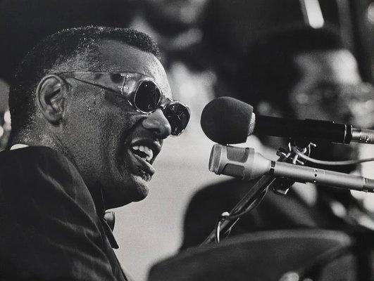 1976_Ray Charles.jpg