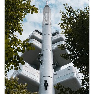 fotografo-praga-torre-television-de-zizkov-bebes-gigantes-hojas-arbol.JPG