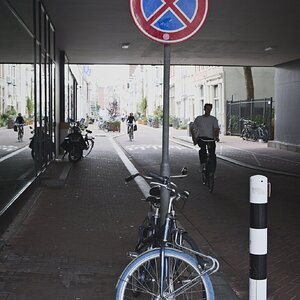 Ámsterdam_Descartes_01.jpg