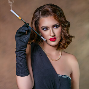 20241218@12172024_540 Carmen color humo.jpg