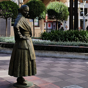 Estatua de Dulcinea del Toboso.jpg