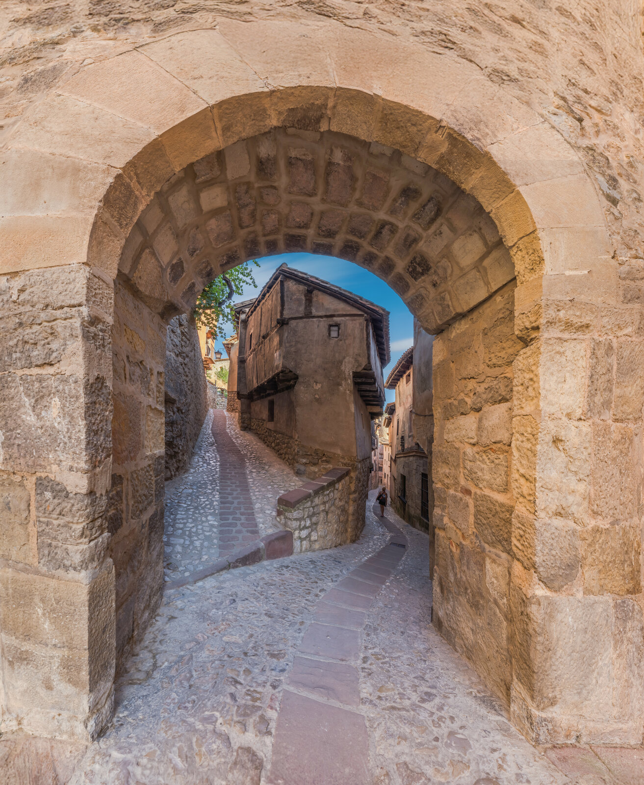 20250721@195125_550   ALBARRACIN.jpg