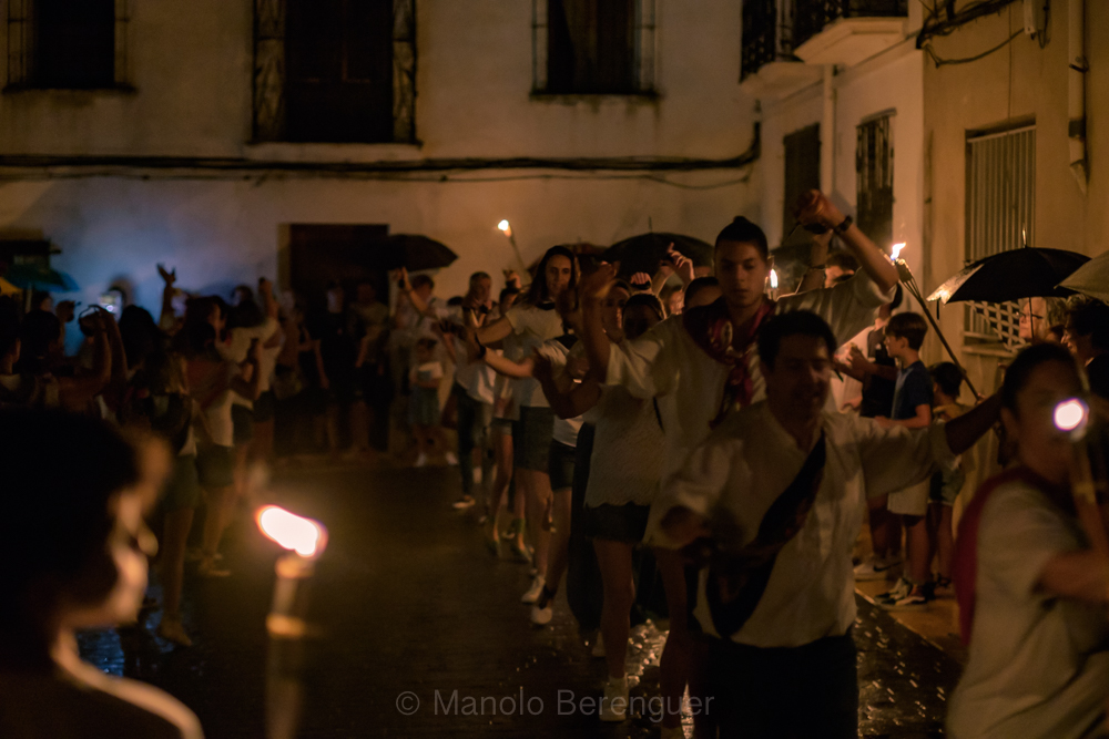 Dança nocturna a Gaianes.jpg