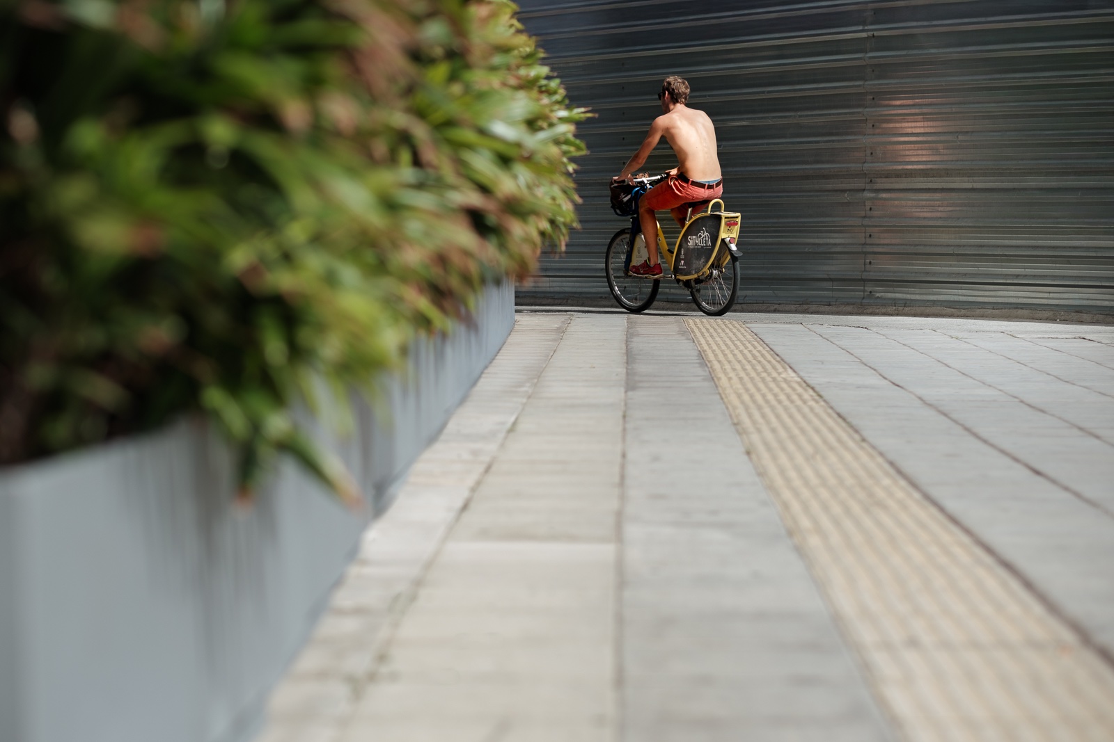 fotografo-callejear-las-palmas-de-gran-canaria-sitycleta-bicicleta-persona.jpg