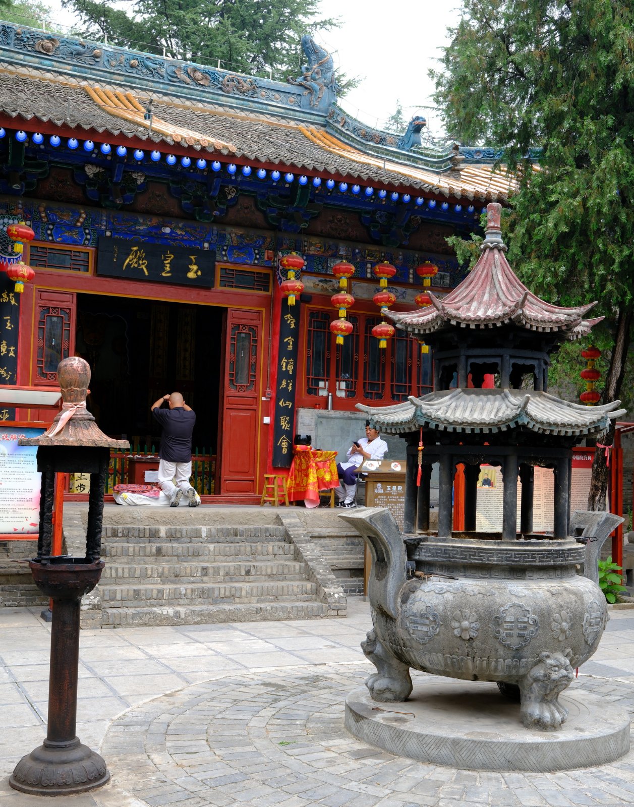 X1005158 cut II.JPG