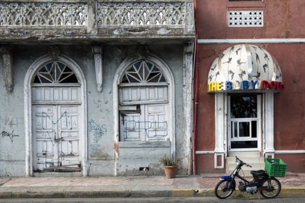 Nuevo y Viejo, por Fermín Atozqui, con Fuji X-E1