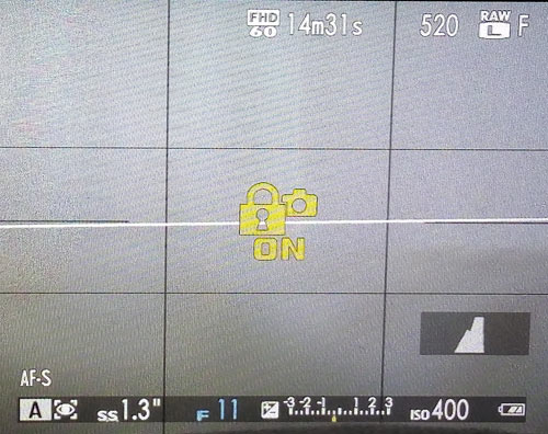 Icono de bloqueo en la Fujifilm X-T10.