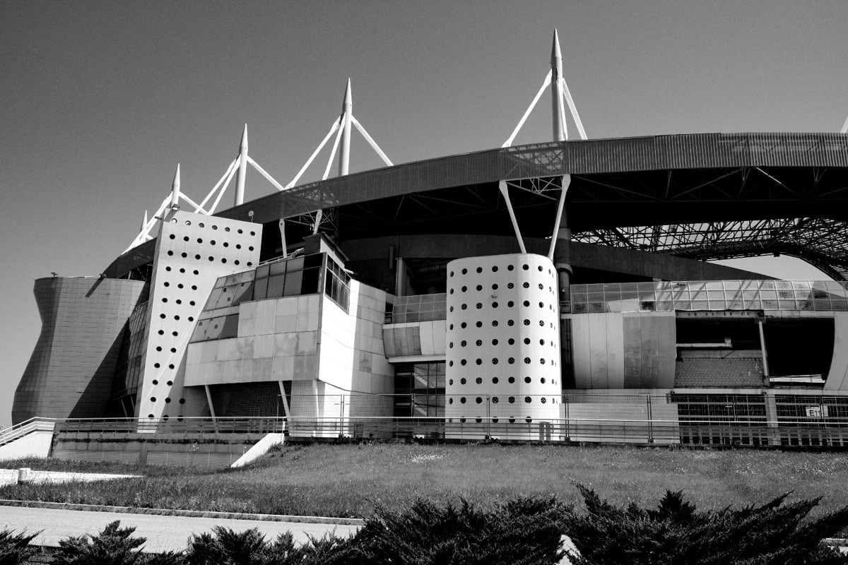 "Estadio Municipal de Aveiro" por Luis Argüelles. Fujifilm X-H1 + XF 14mm F2.8 r.
