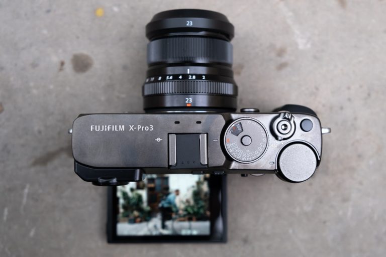 Fujifilm X-Pro3 acompañado del XF 23mm F2.