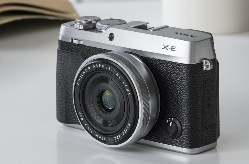 La Fujifilm X-E4 llegará acompañada de una revisión del Fujinon XF 27mm F2.8.