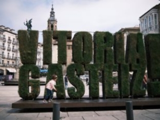 streetphoto-viltrox-23-08