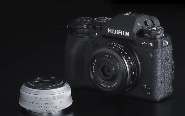 Voigtländer 18mm F2.8 Color Skopar para Fujifilm, un objetivo angular «pancake»