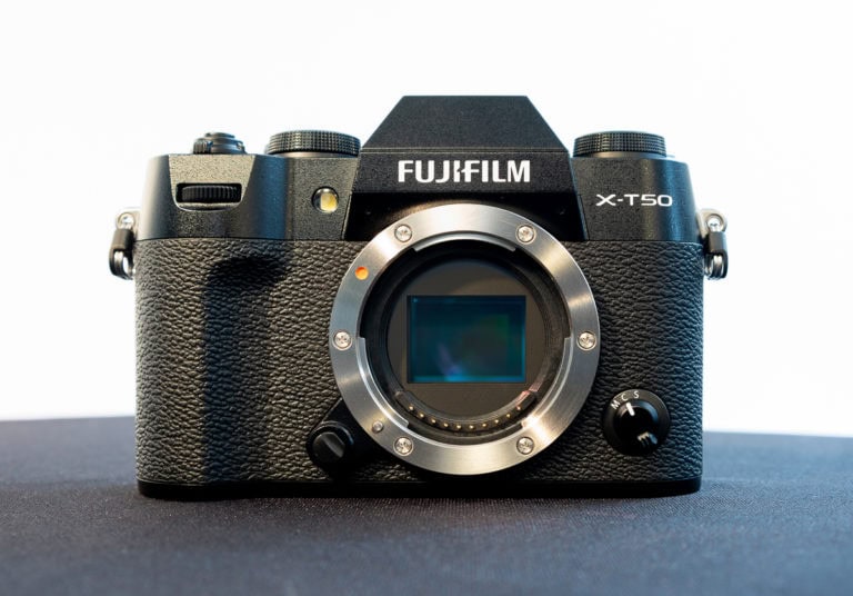 Toma de contacto con la Fujifilm X-T50, una cámara portable, clásica y estabilizada