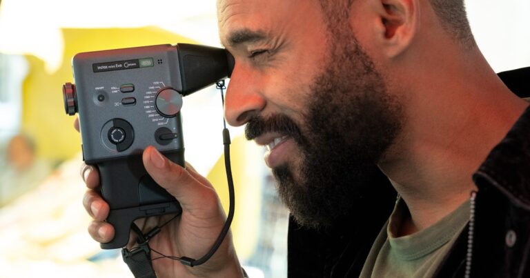 Fujifilm Instax Mini Evo Cinema: Híbrido, vertical y ahora con vídeo